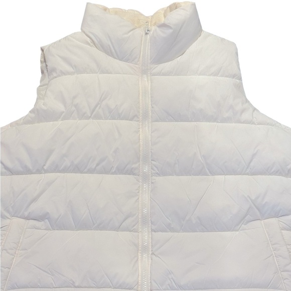 Old Navy Cream Puffer Vest Quilted Sleeveless Size XXL - Picture 5 of 9